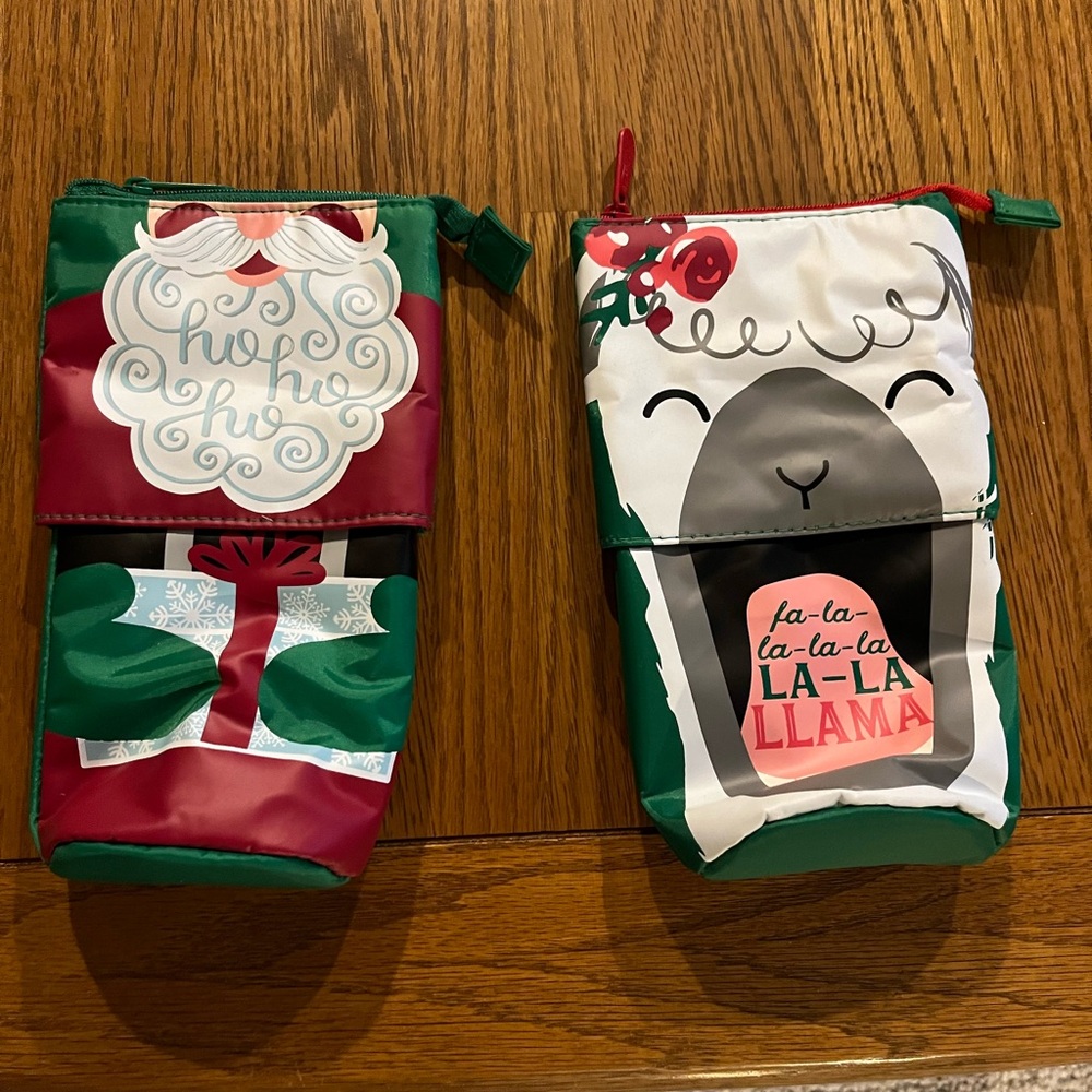 Thirty-one Hide and Peek pouches.  New